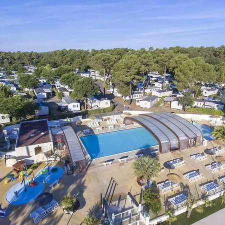 Camping 4* La Pignade *